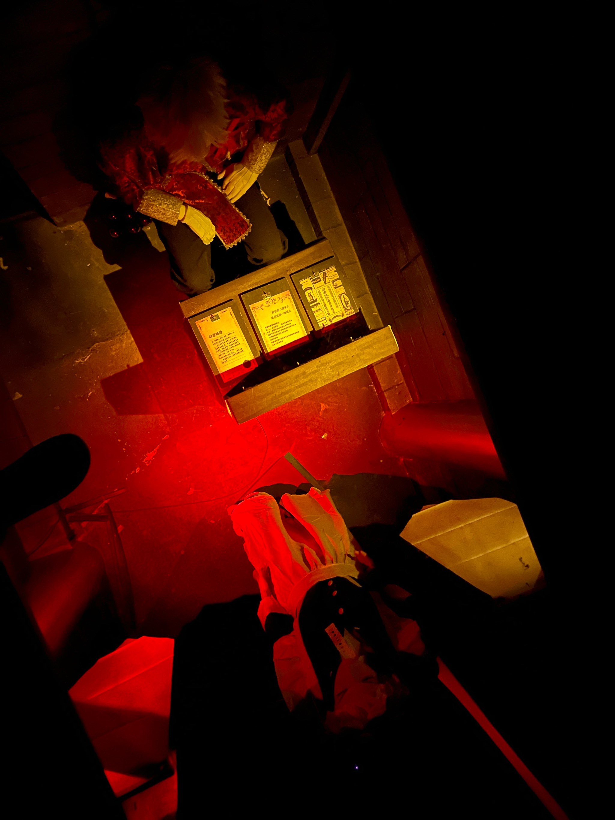 密室逃脱苹果版厕所(苹果密室逃脱roomdoor攻略)